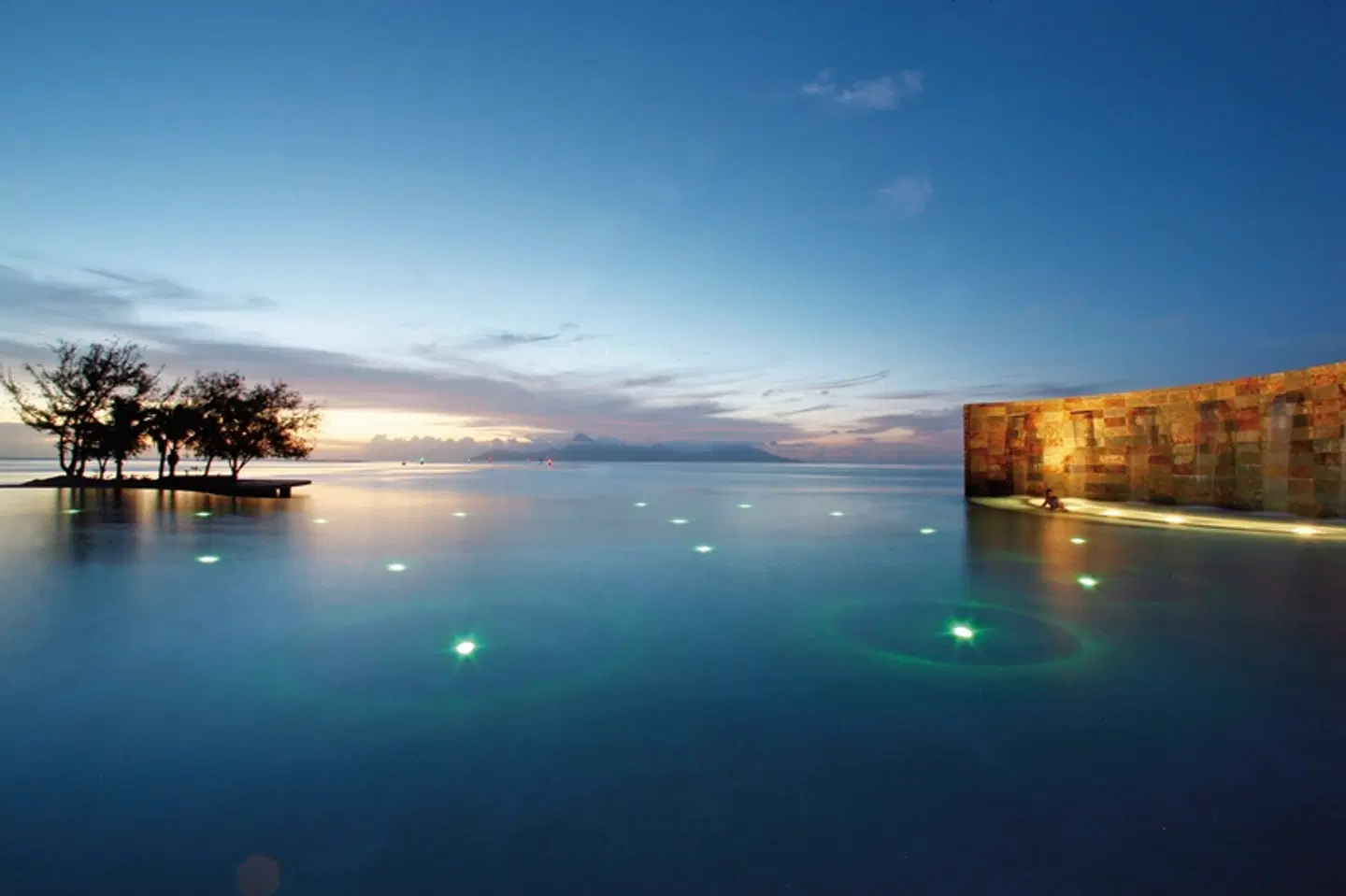 Te Moana Tahiti Resort OUTDOOR_POOL