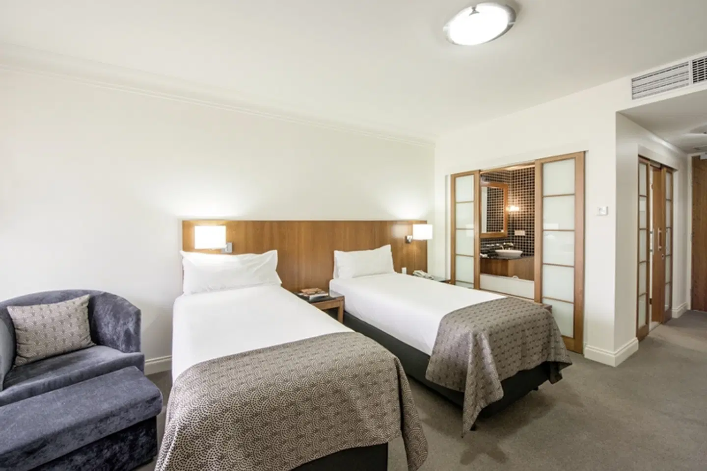 Majestic Roof Garden Hotel ROOM_EXAMPLE