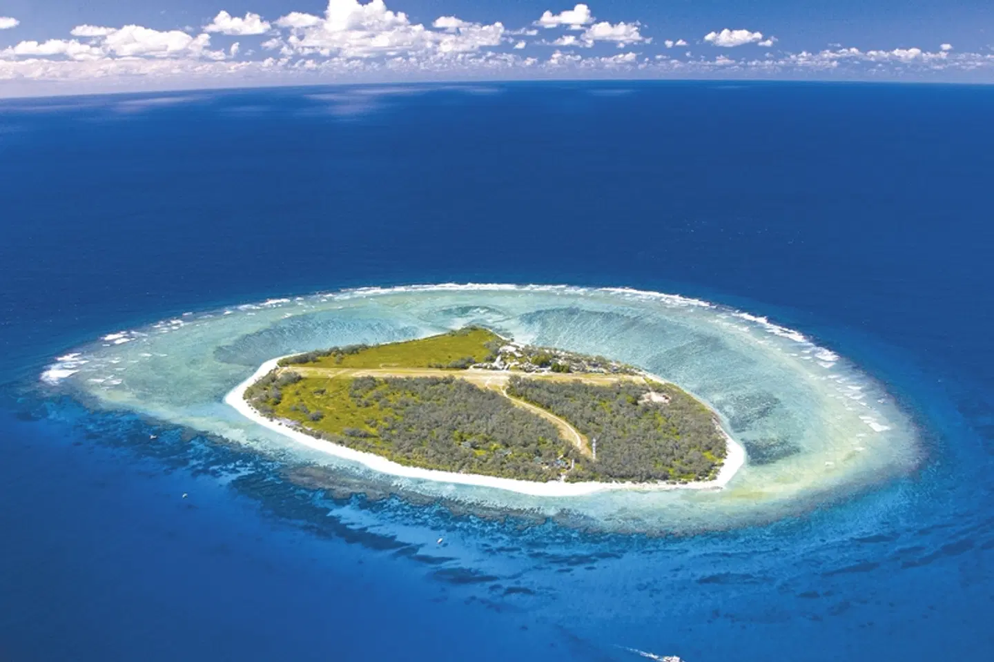 Lady Elliot Island Eco Resort EXTERIOR