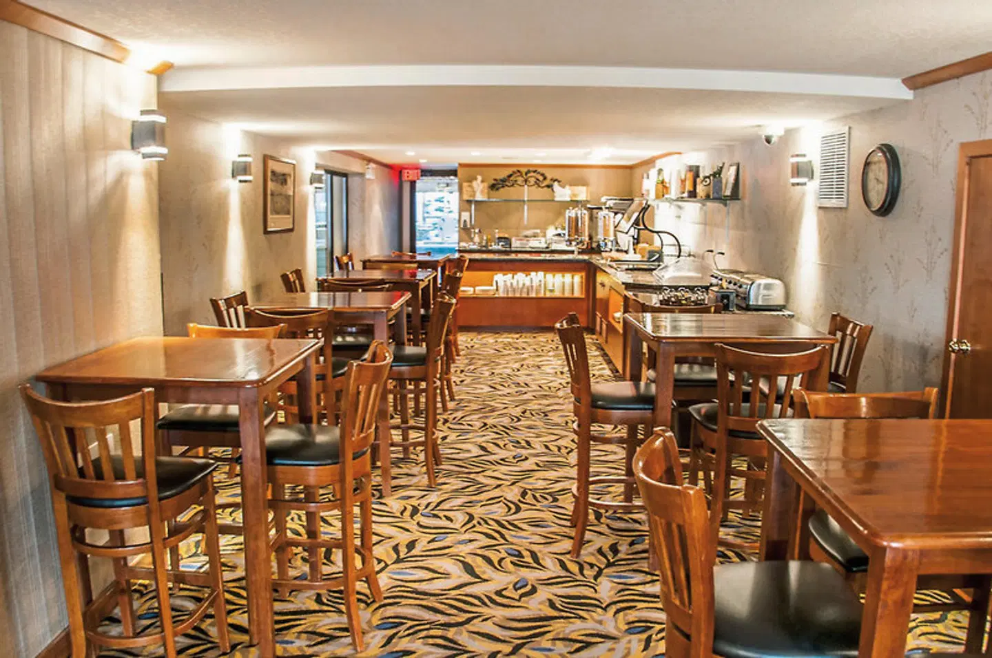 Charltons Banff Bar