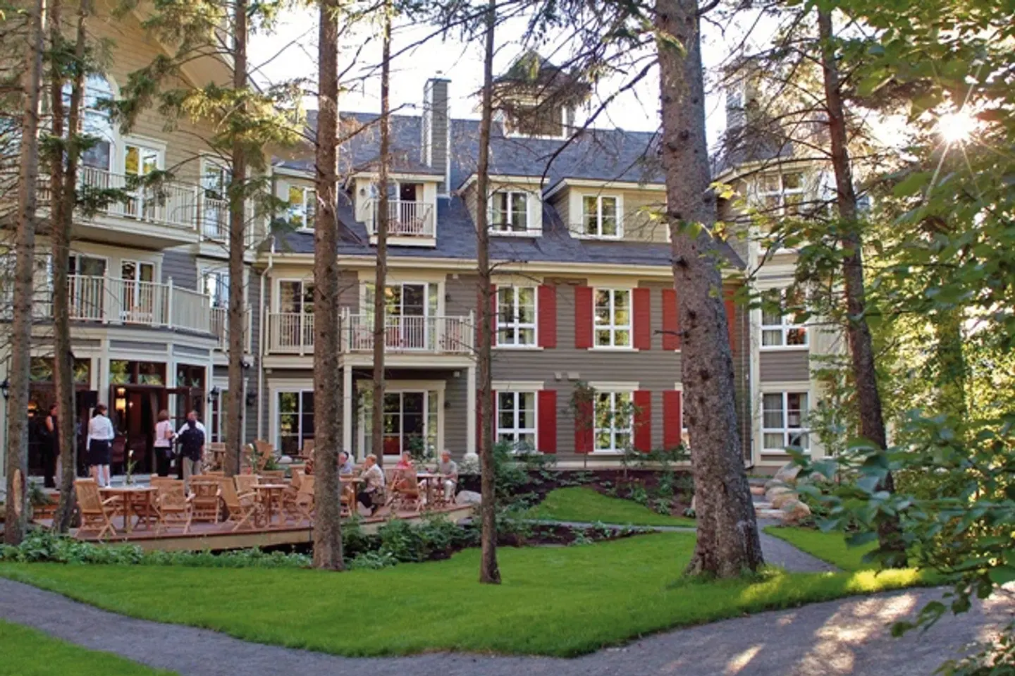 Les Suites Tremblant - Ermitage Du Lac EXTERIOR