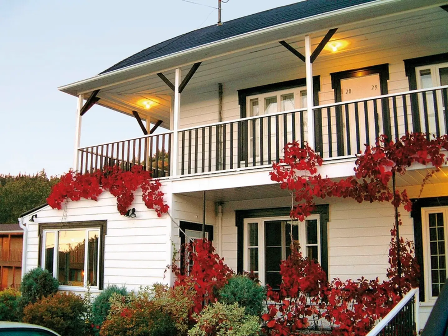 Hotel Georges De Tadoussac EXTERIOR