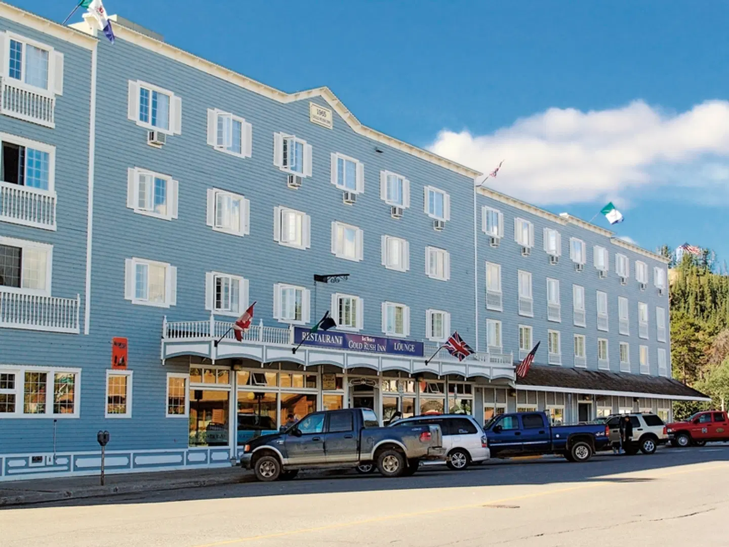 Best Western Gold Rush Inn EXTERIOR