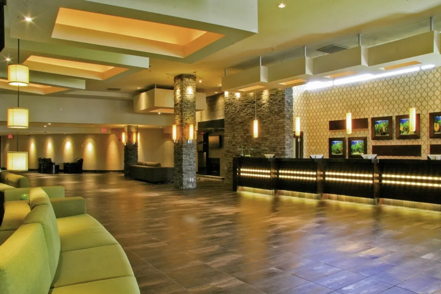 Sandman Signature Vancouver Airport LOUNGE_LOBBY