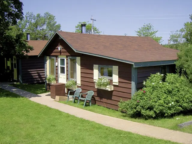 White Point Beach Resort EXTERIOR