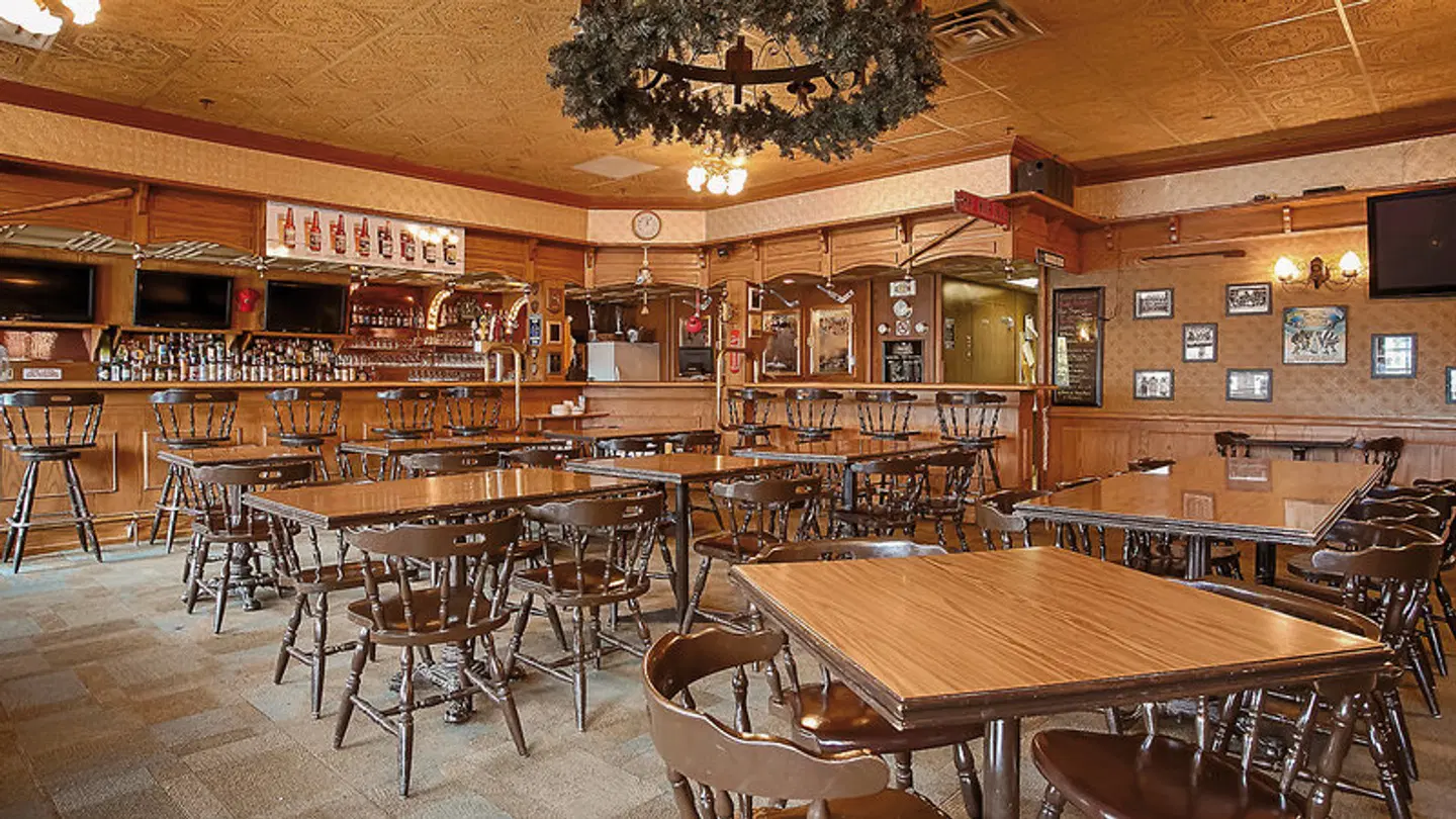 Best Western Gold Rush Inn Bar