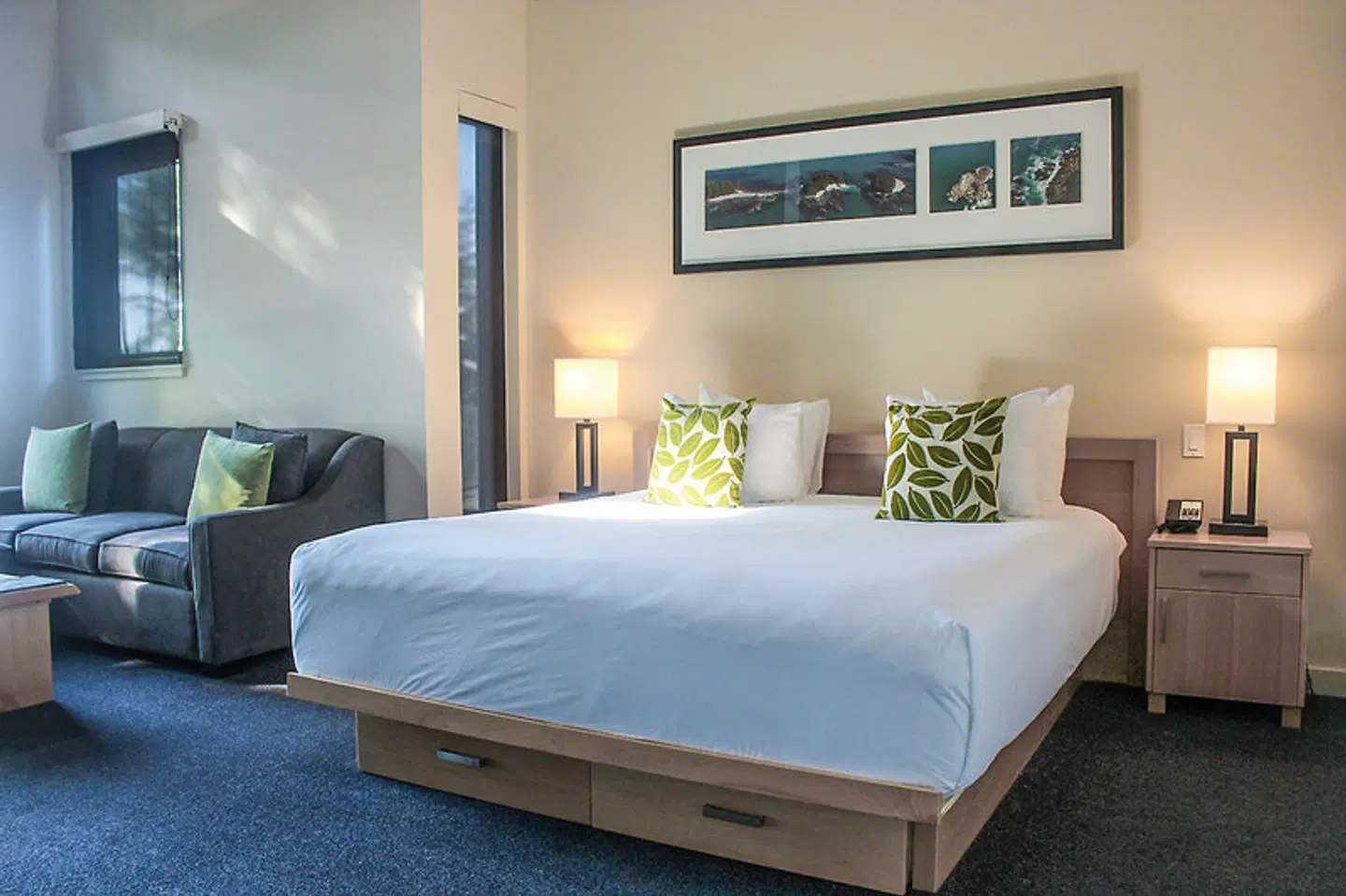 Black Rock Oceanfront Resort ROOM_EXAMPLE