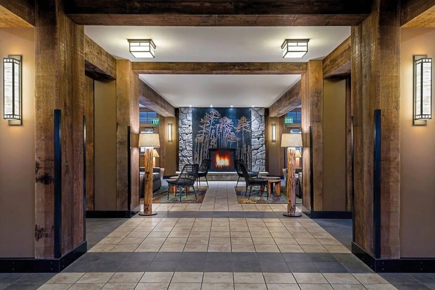 Canyon Lodge & Cabins LOUNGE_LOBBY
