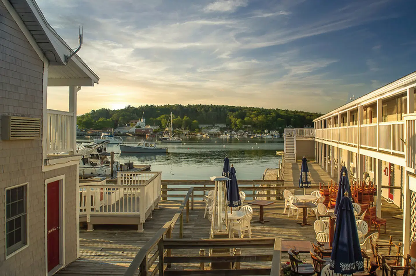 Tugboat Inn Terrasse