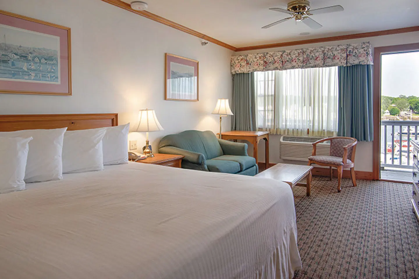 Tugboat Inn ROOM_EXAMPLE