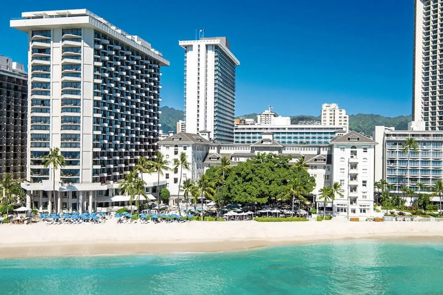 Moana Surfrider, A Westin Resort & Spa, Waikiki Beach EXTERIOR