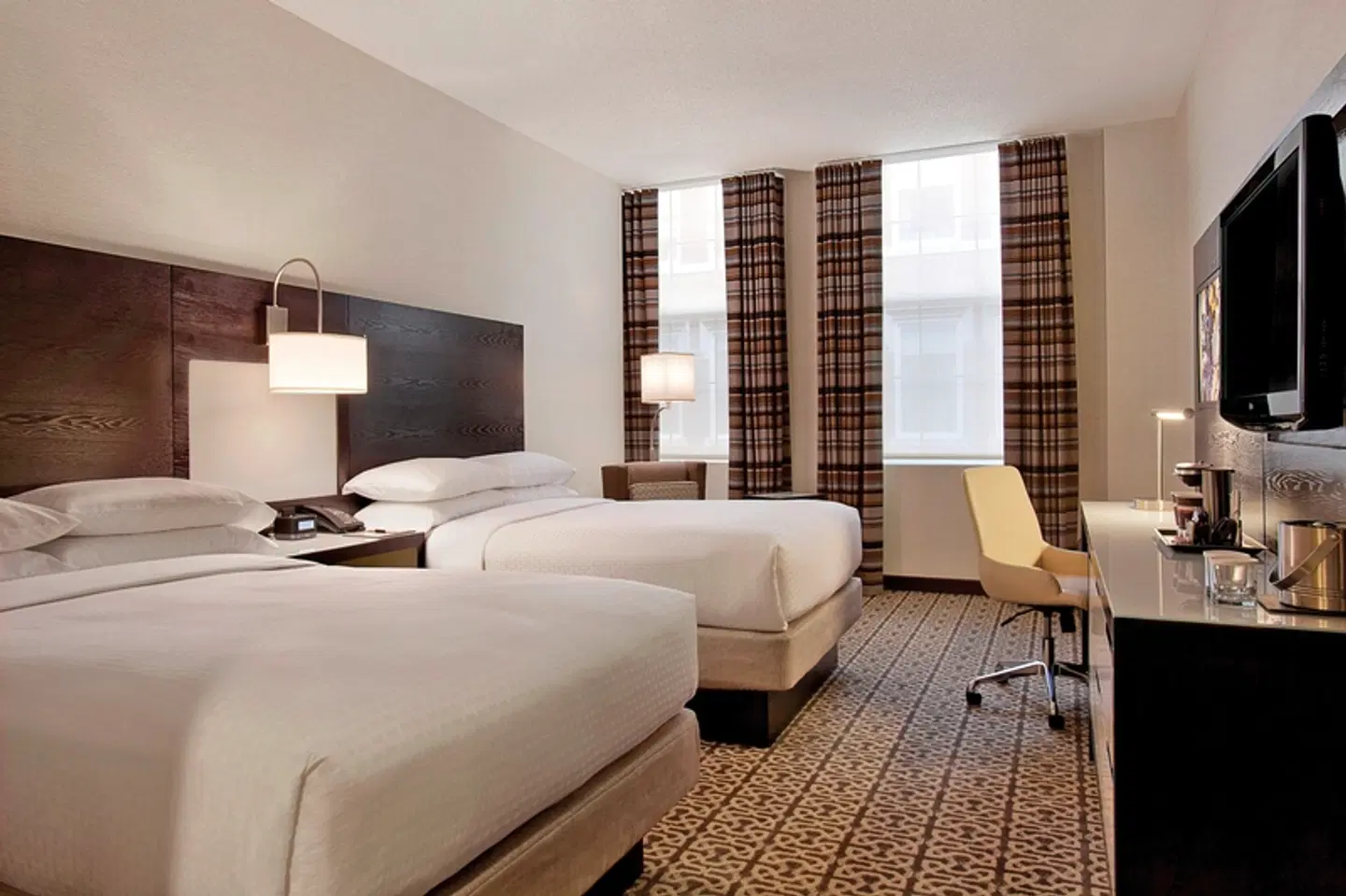 Doubletree by Hilton Hotel Boston Downtown ROOM_EXAMPLE