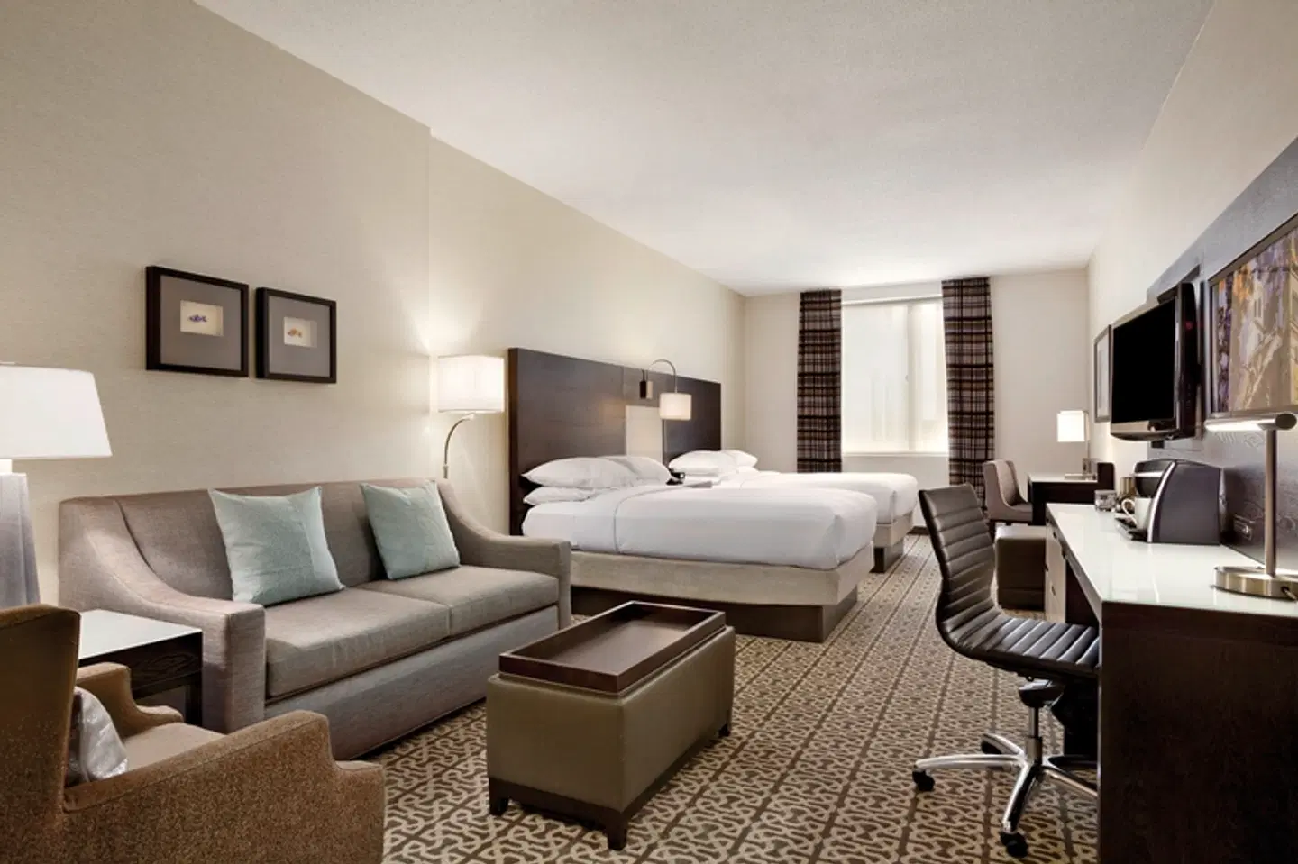 Doubletree by Hilton Hotel Boston Downtown ROOM_EXAMPLE