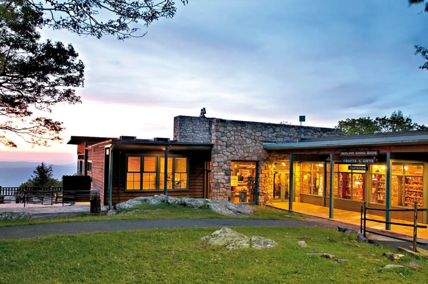 Skyland Resort Aussenansicht
