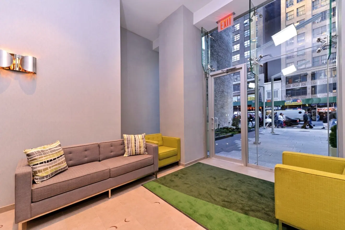 Holiday Inn New York City Times Square LOUNGE_LOBBY