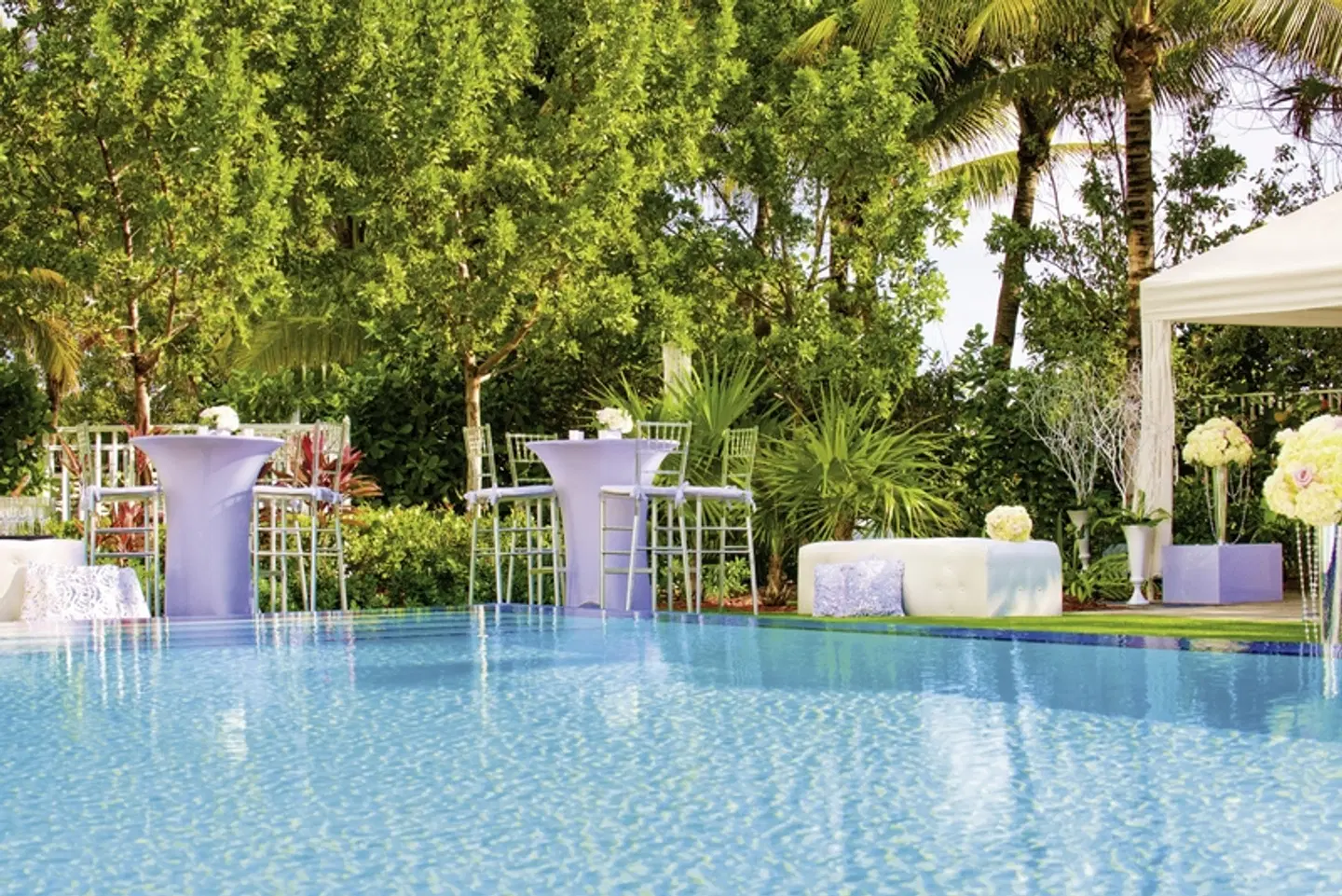 Cadillac Hotel & Beach Club OUTDOOR_POOL