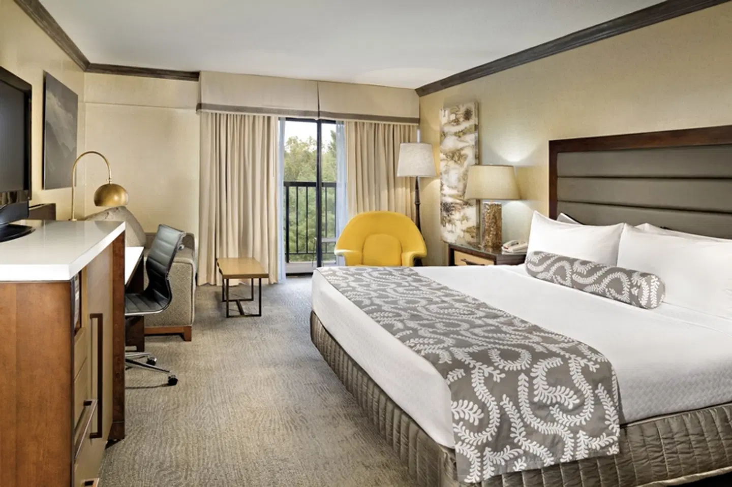 Crowne Plaza Resort Asheville ROOM_EXAMPLE