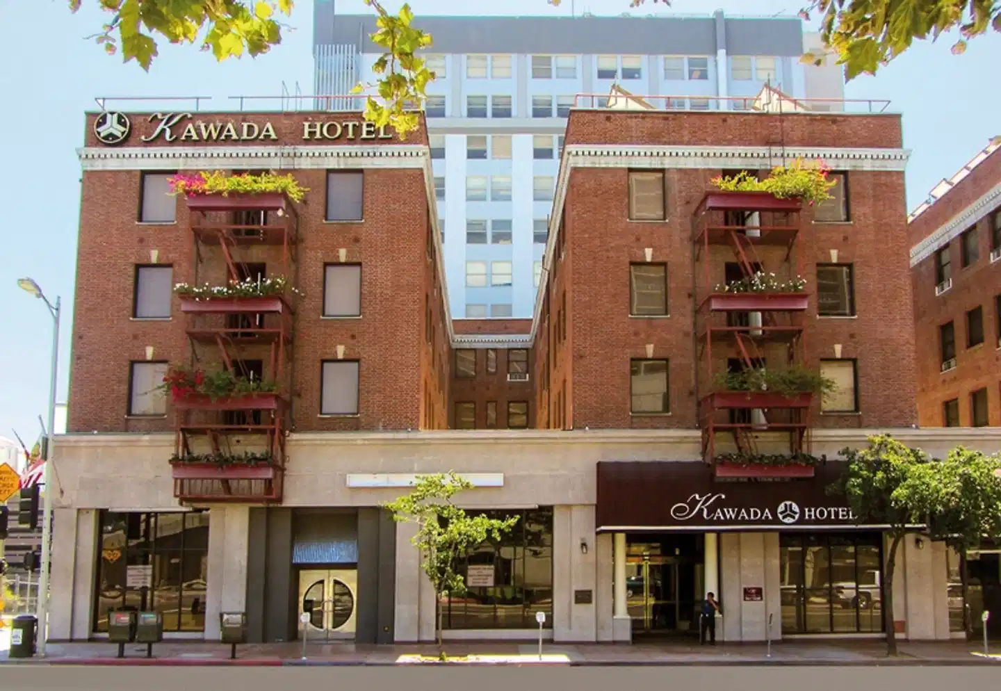 Kawada Hotel Aussenansicht