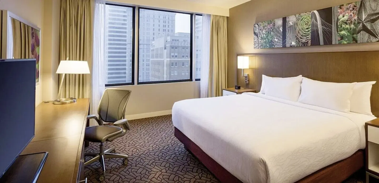 Hilton Garden Inn Downtown Dallas ROOM_EXAMPLE