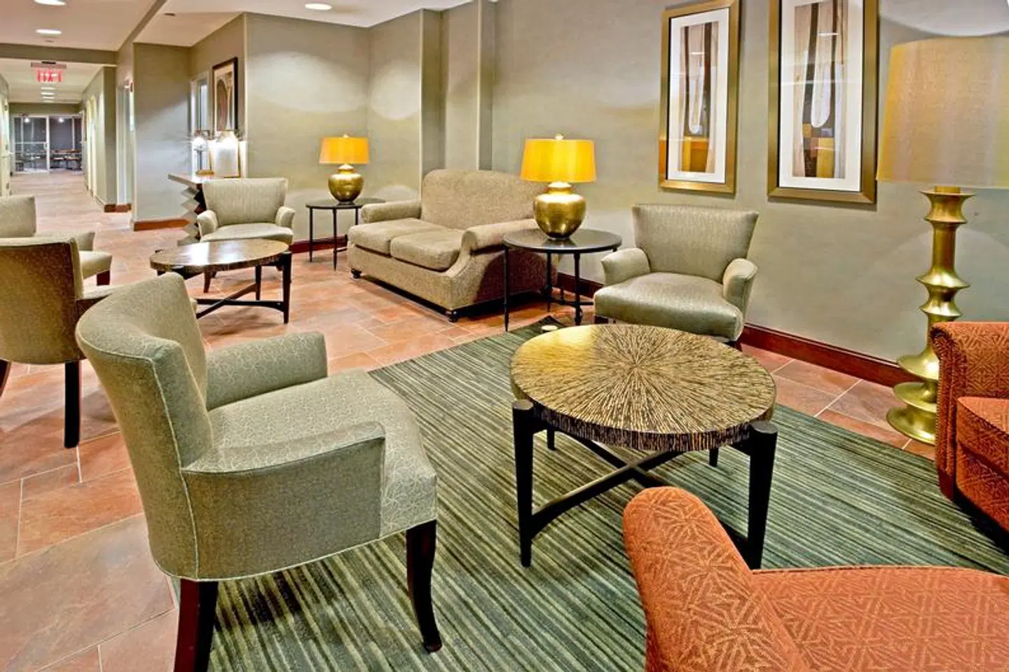 Holiday Inn Express Times Square Lobby