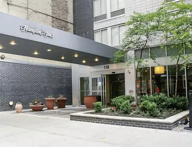 Hampton Inn Madison Square Garden Aussenansicht