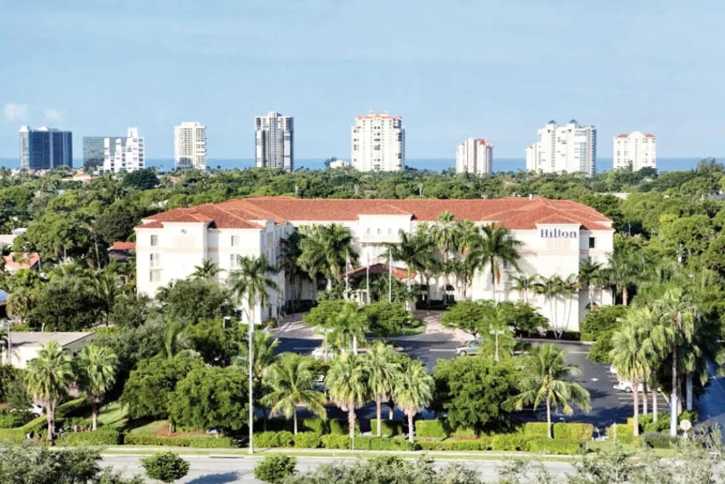 Hilton Naples LANDSCAPE