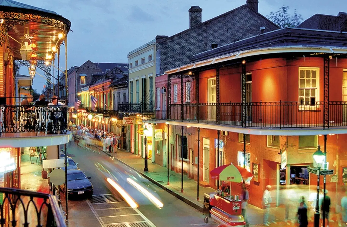 Megacity, Swing & Sun EXTERIOR