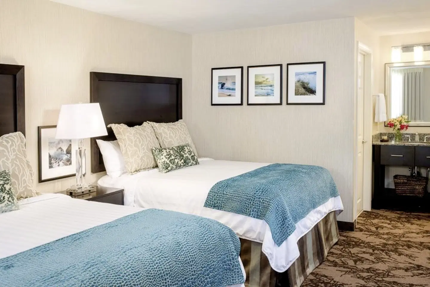 Port Inn & Suites Kennebunk, an Ascend Collection Hotel ROOM_EXAMPLE