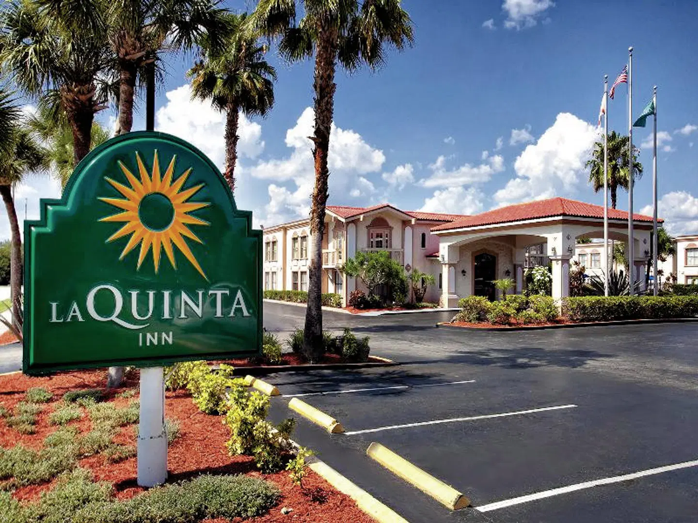 La Quinta Inn International Drive North EXTERIOR
