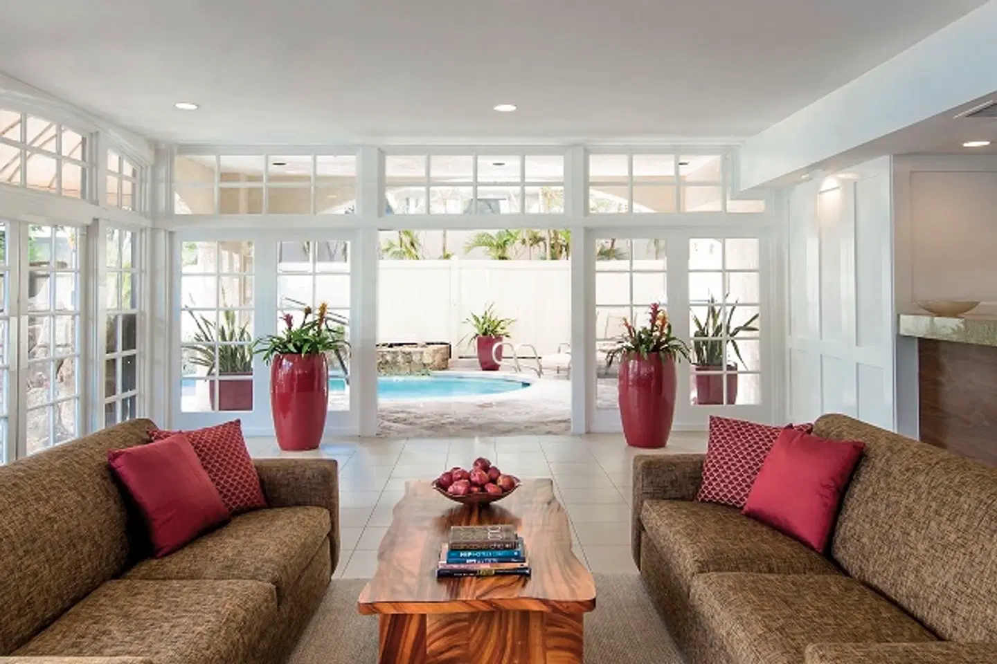 Coconut Waikiki Hotel LOUNGE_LOBBY