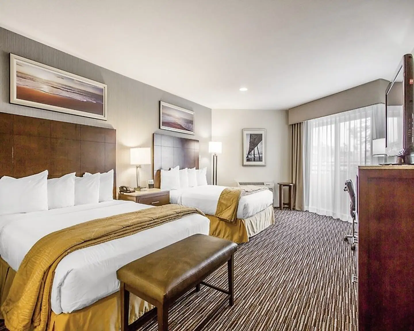 Quality Inn & Suites Hermosa Beach ROOM_EXAMPLE