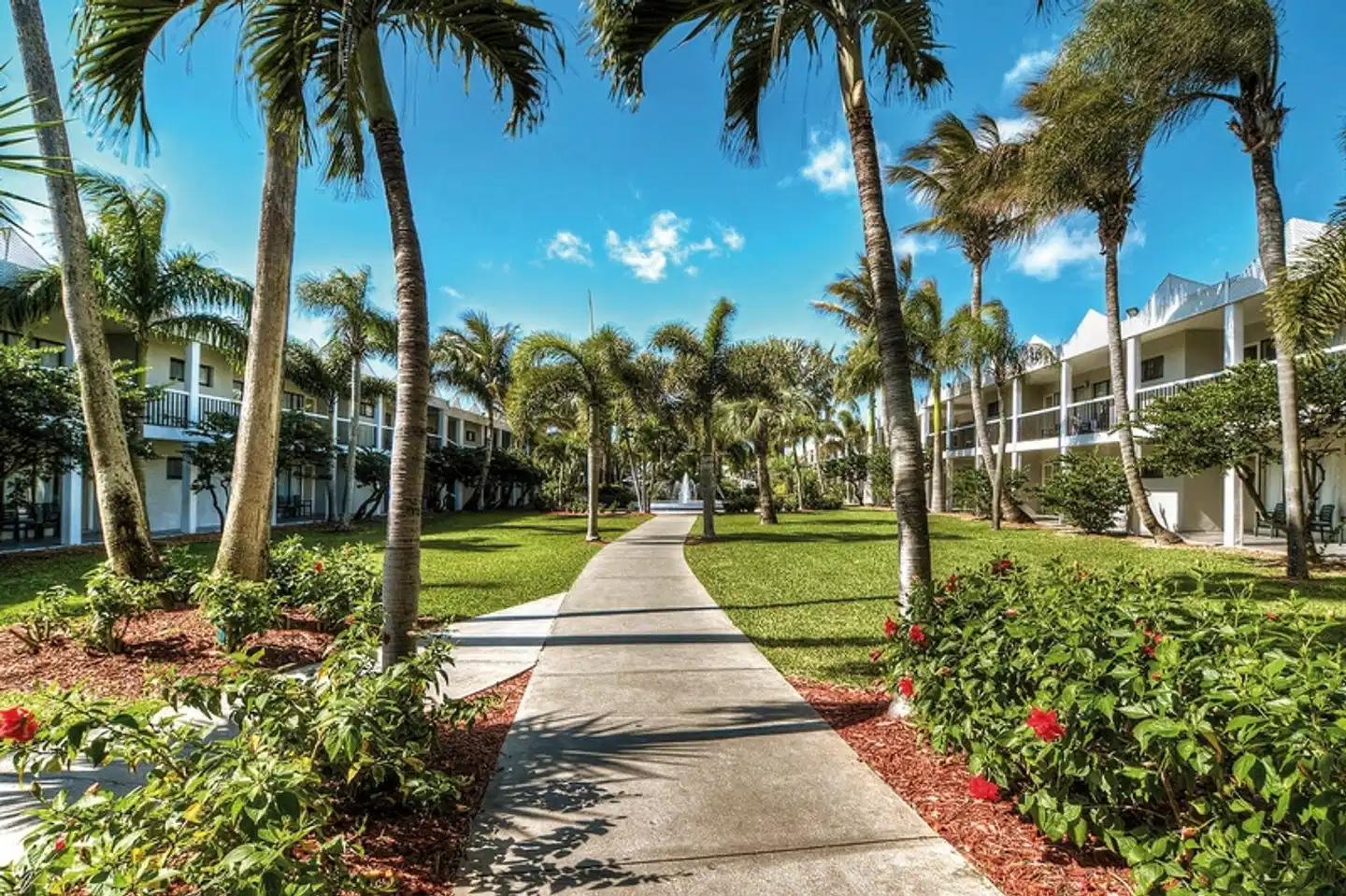 Beachcomber Beach Resort Garten