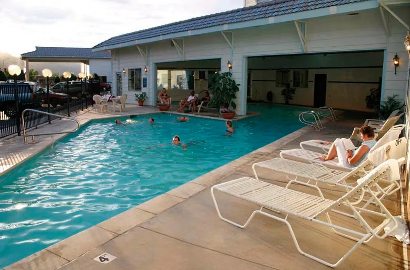 Moab Valley Inn Pool