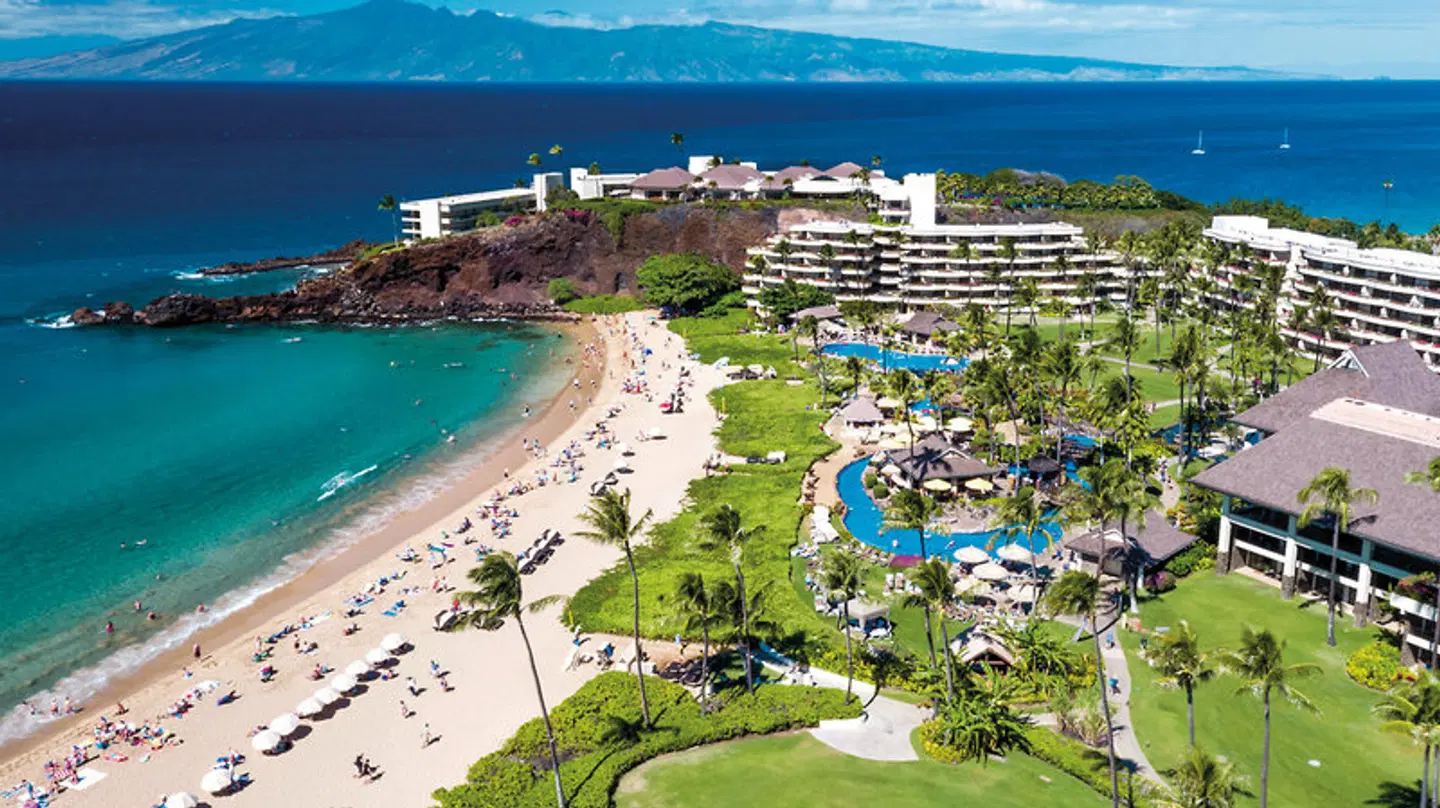 Sheraton Maui Resort & Spa EXTERIOR