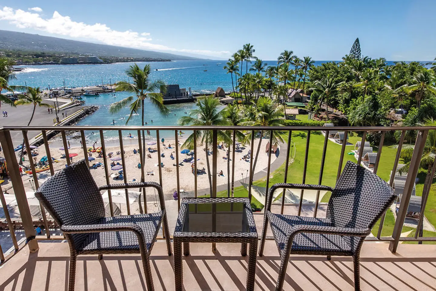 Courtyard King Kamehameha's Kona Beach Hotel Terrasse