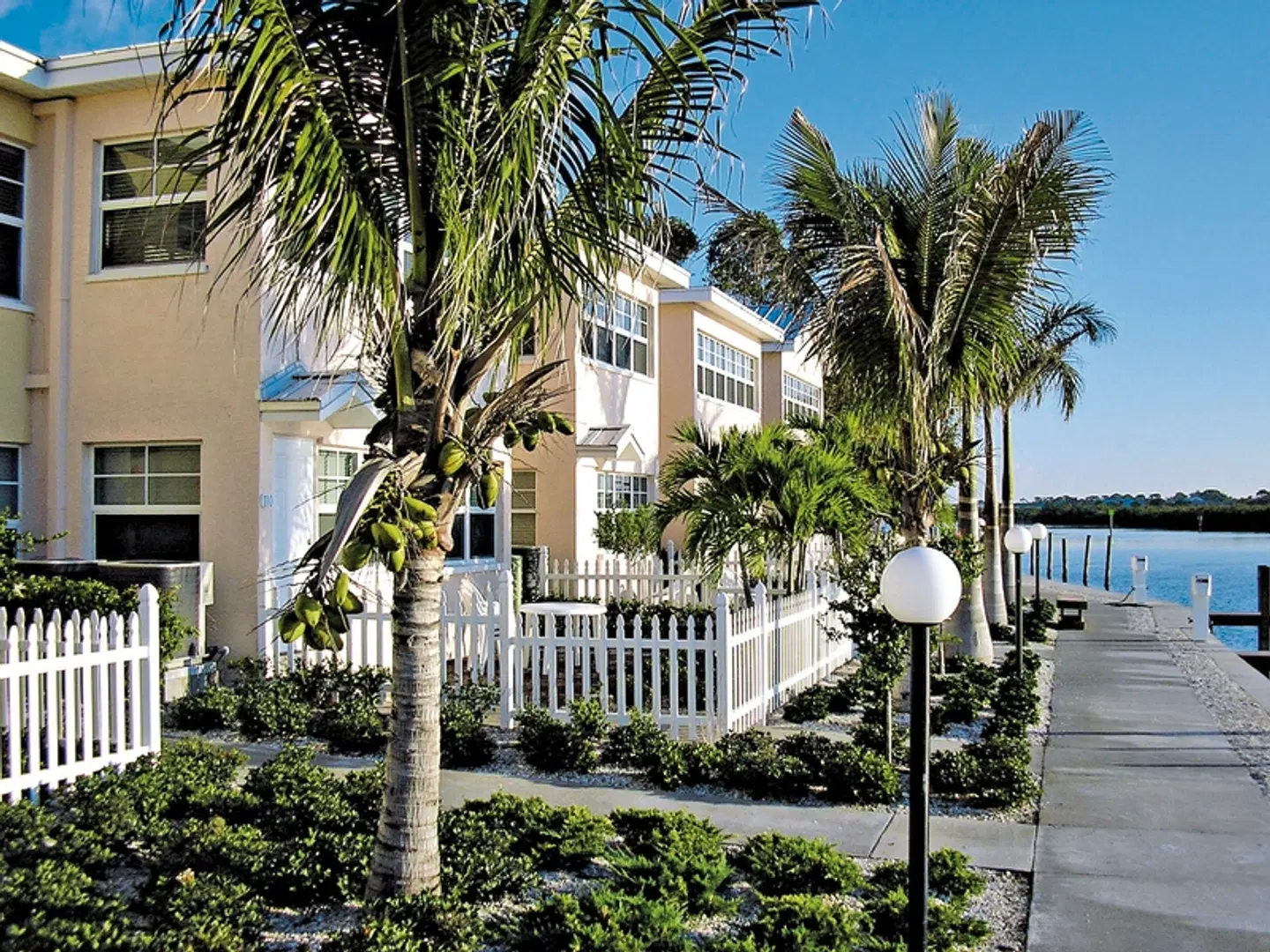 Barefoot Beach Condo Apartments Terrasse