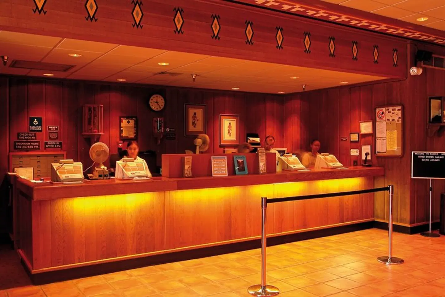 Maswik Lodge Bar