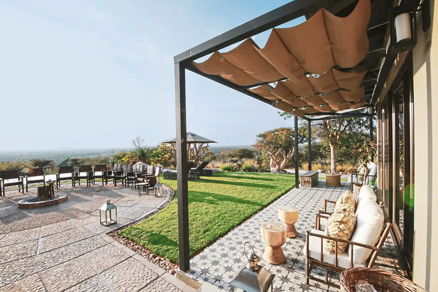 Otjiwa Safari Lodge Terrasse