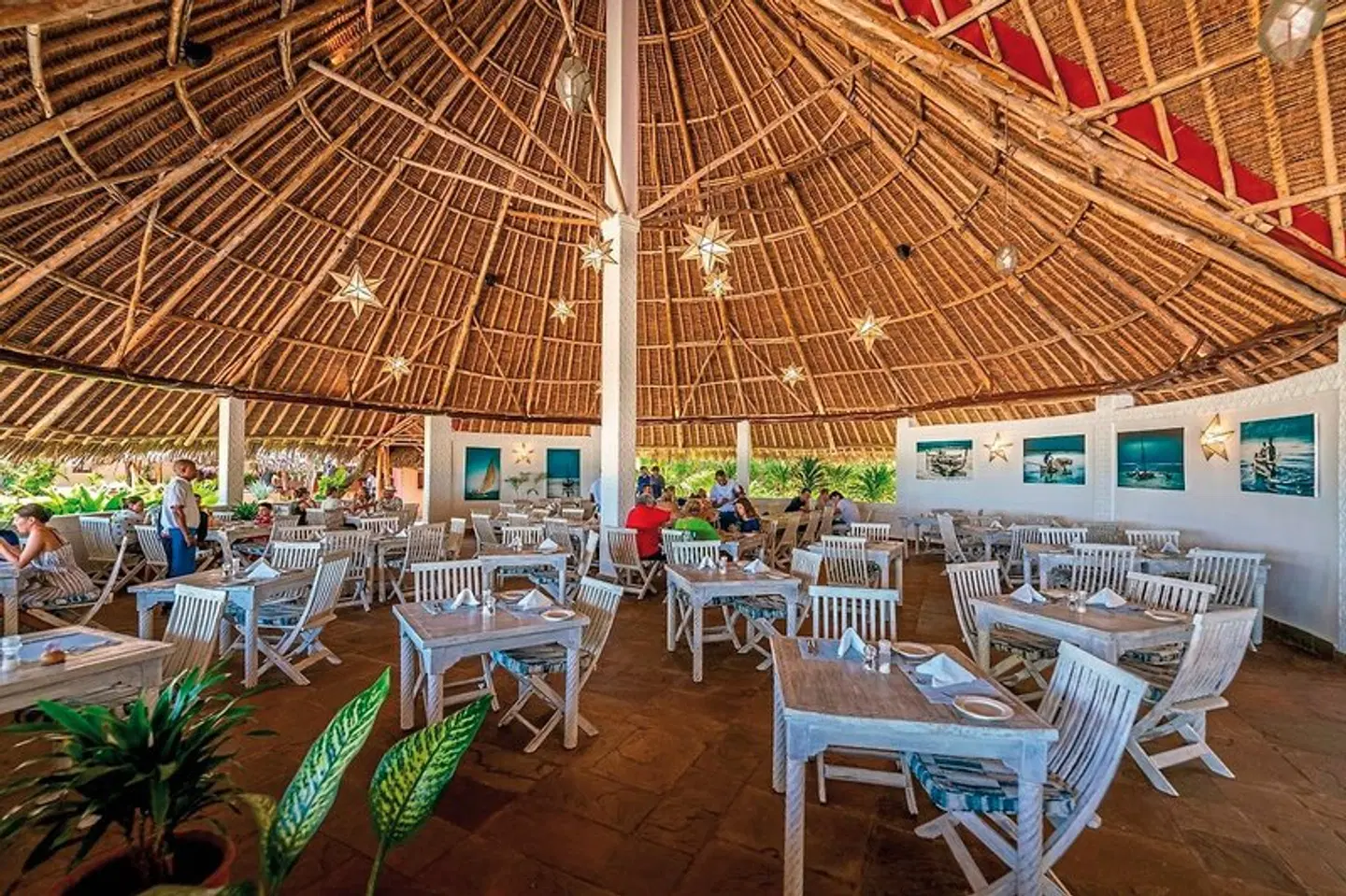 Chale Island Resort Restaurant