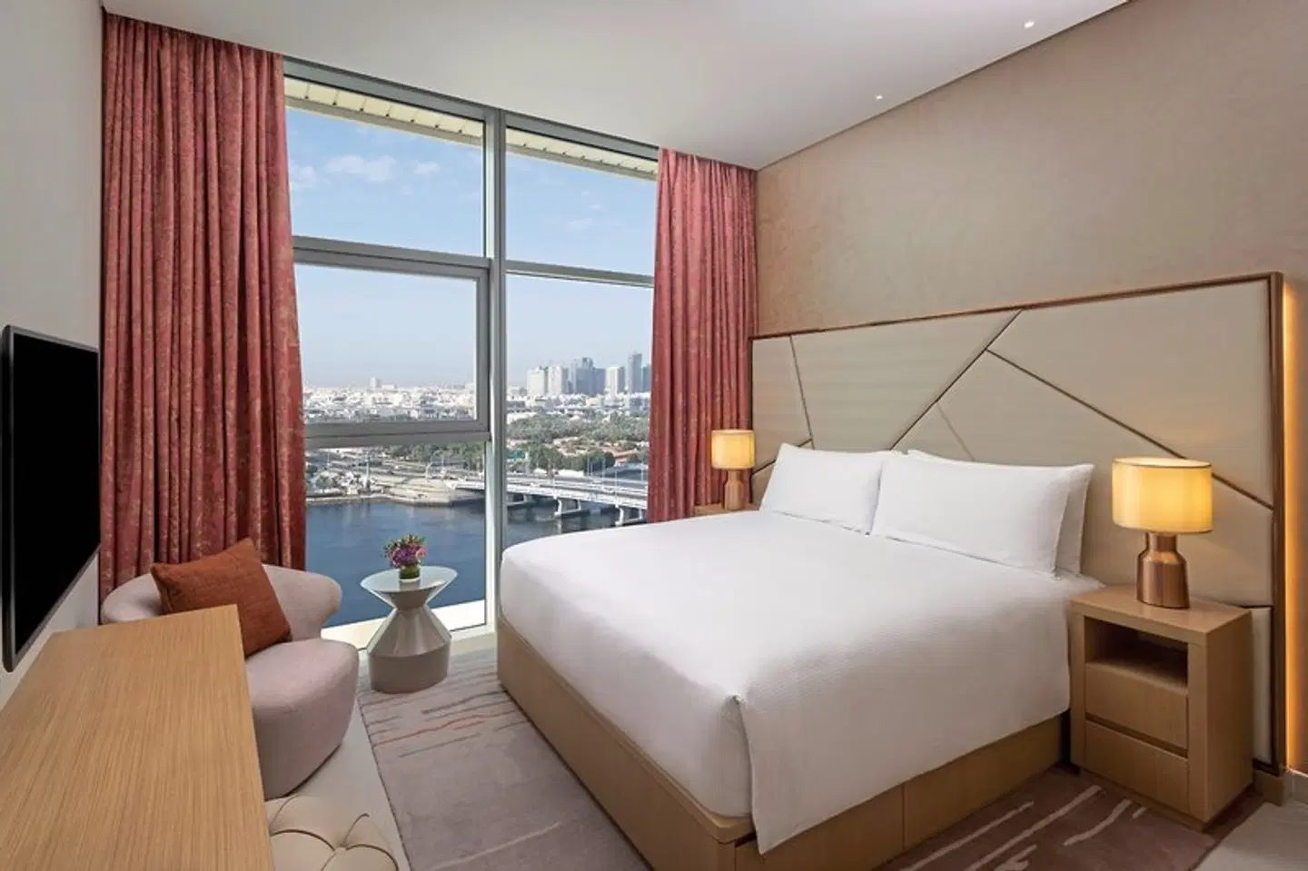 Hilton Dubai Creek Hotel & Residences ROOM_EXAMPLE