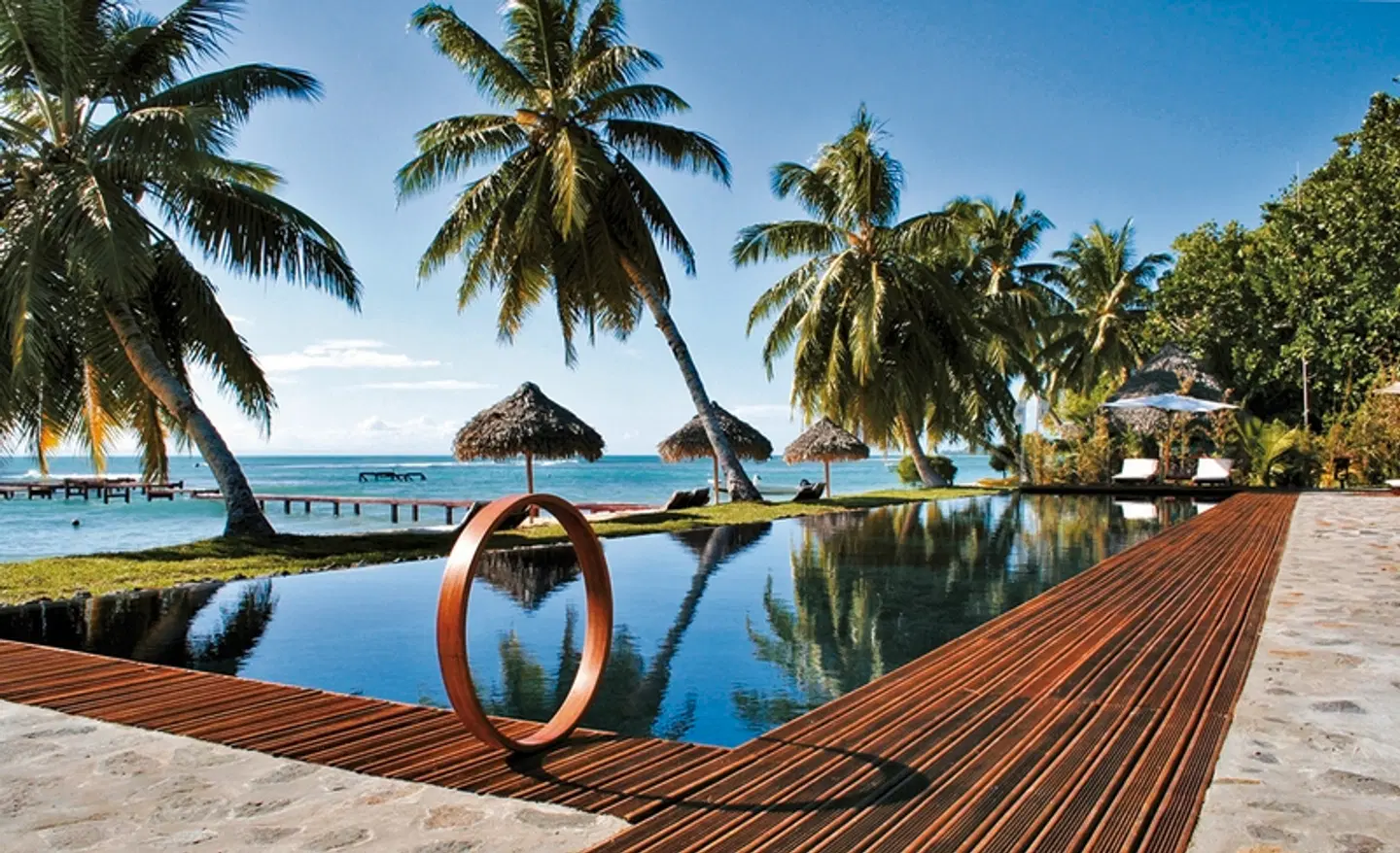 Princesse Bora Lodge & Spa OUTDOOR_POOL