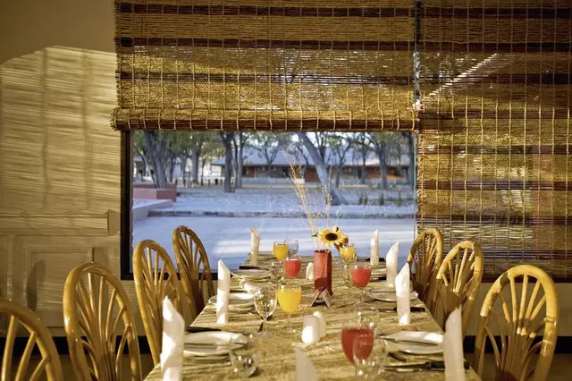 Halali Camp Restaurant