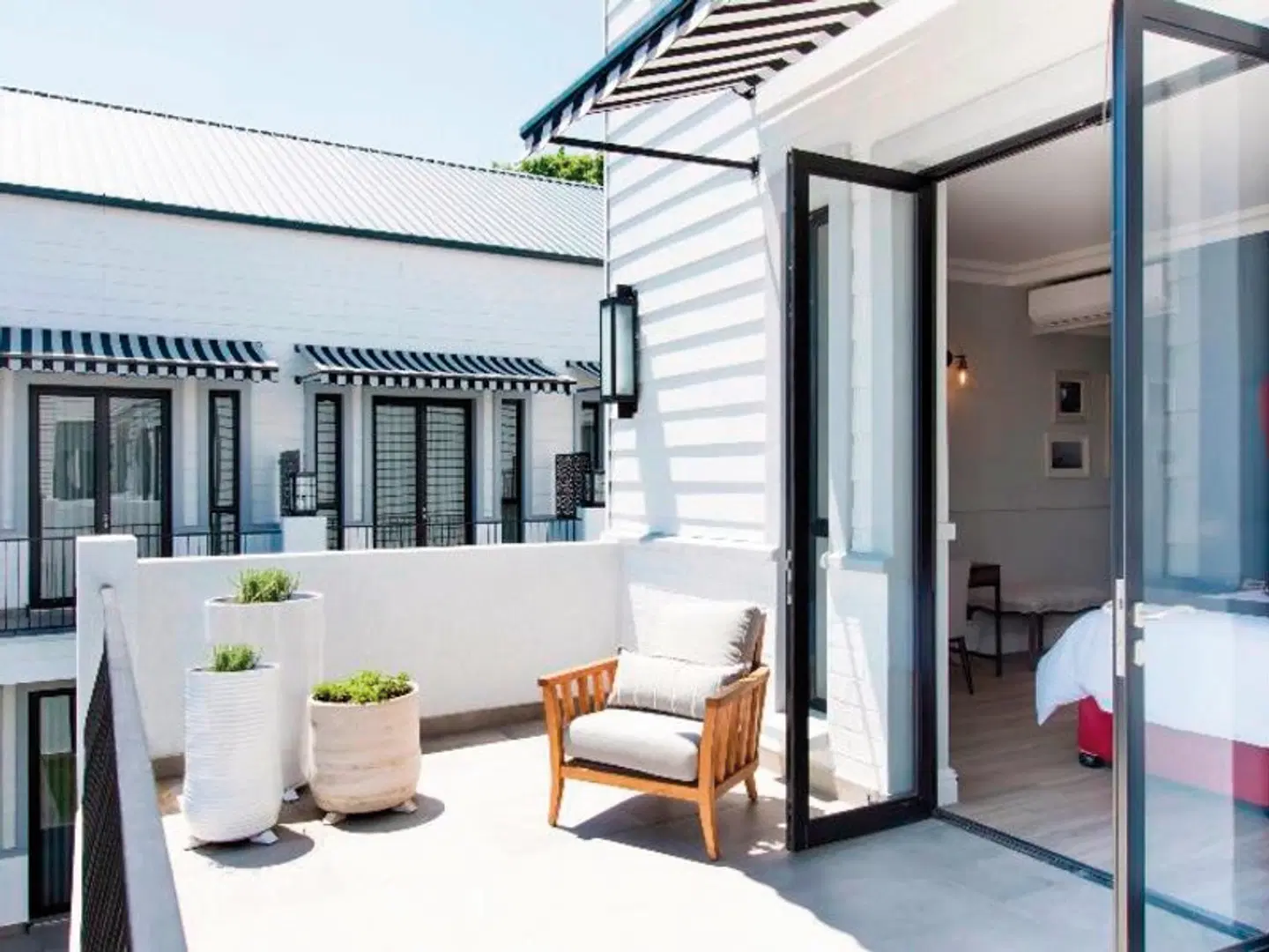 The Weinberg ROOM_EXAMPLE