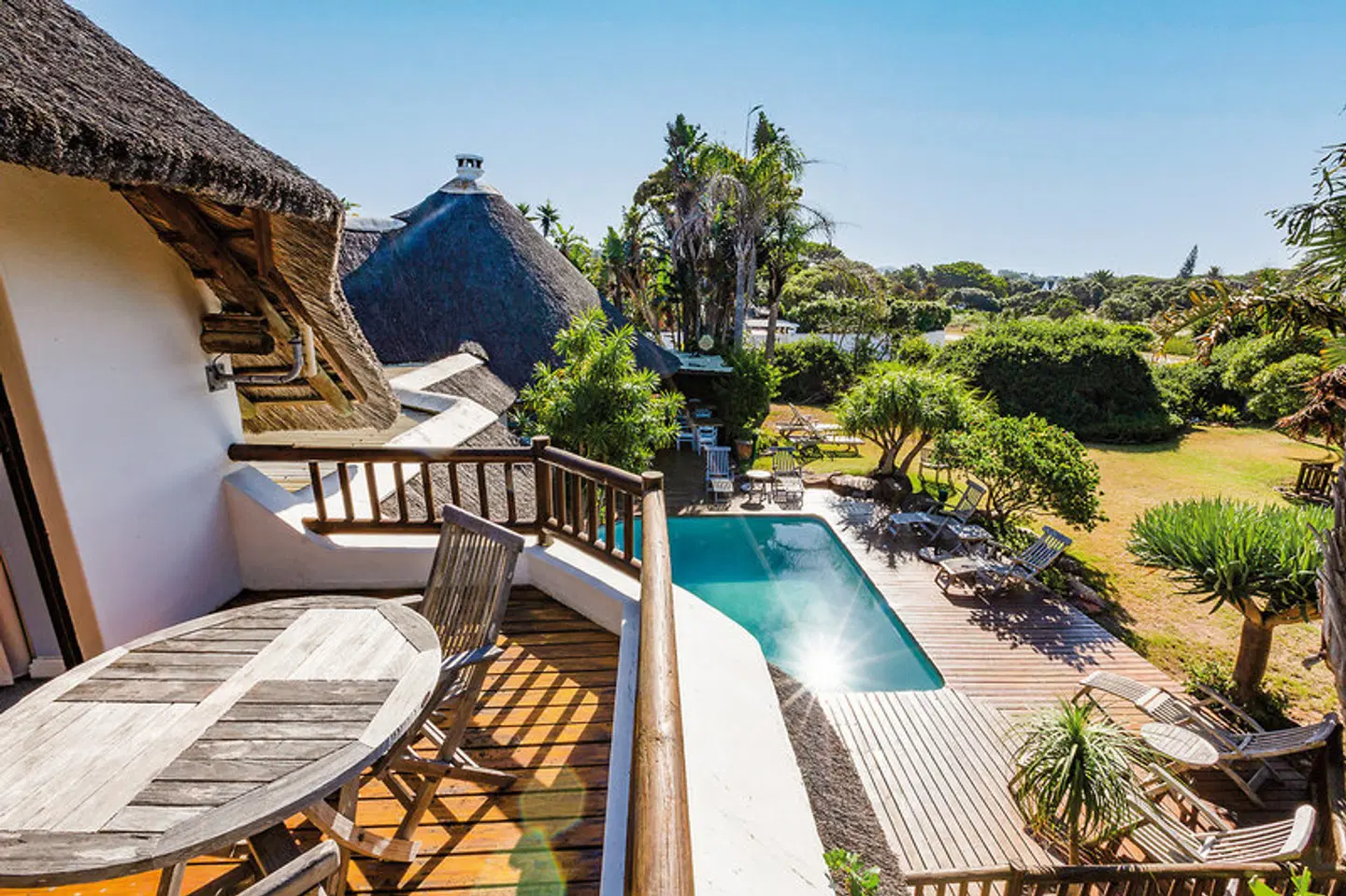 BonBini Guest House OUTDOOR_POOL