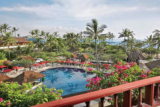 Nusa Dua Beach Hotel & Spa OUTDOOR_POOL