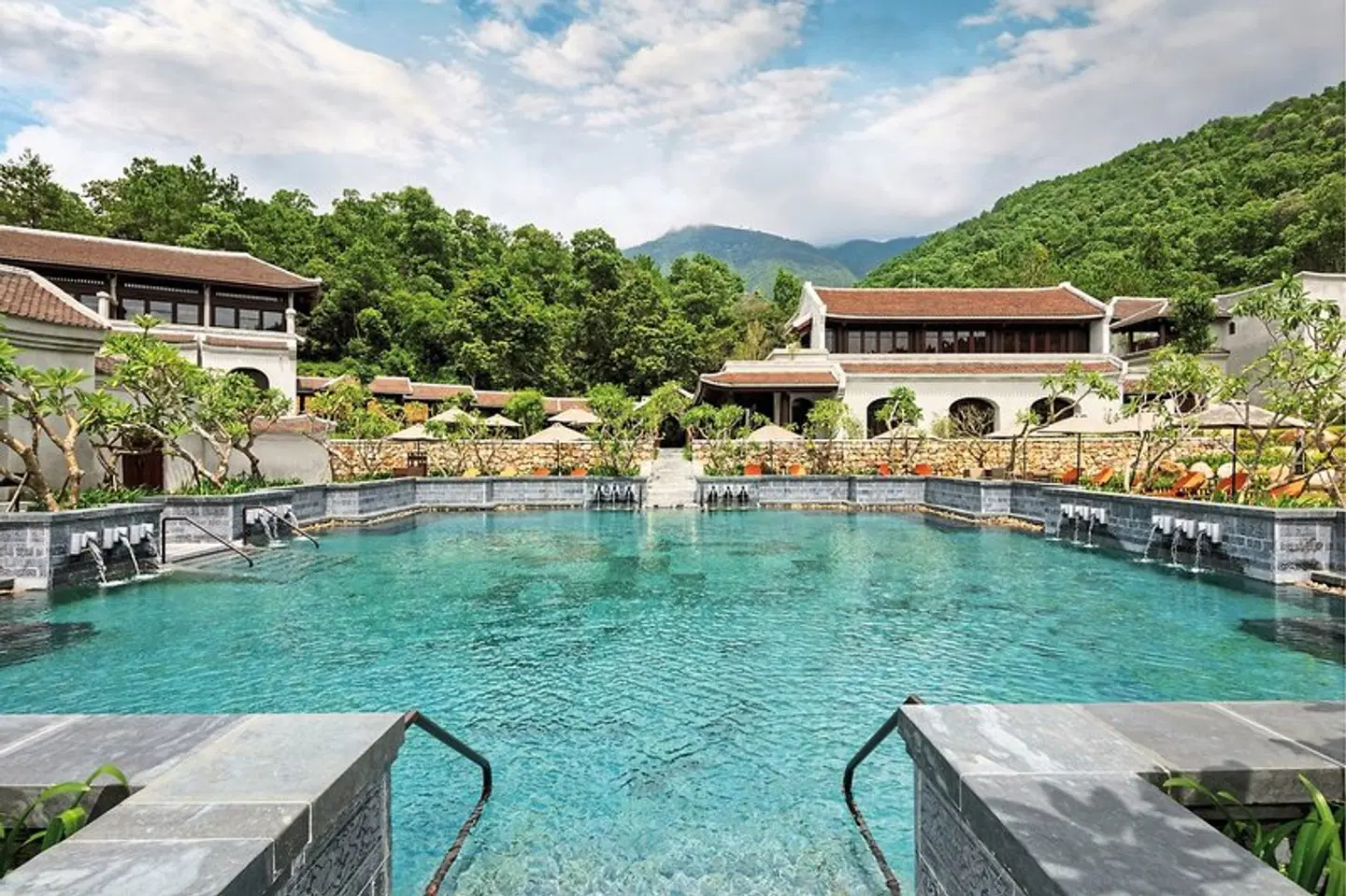 Legacy Yen Tu - MGallery OUTDOOR_POOL