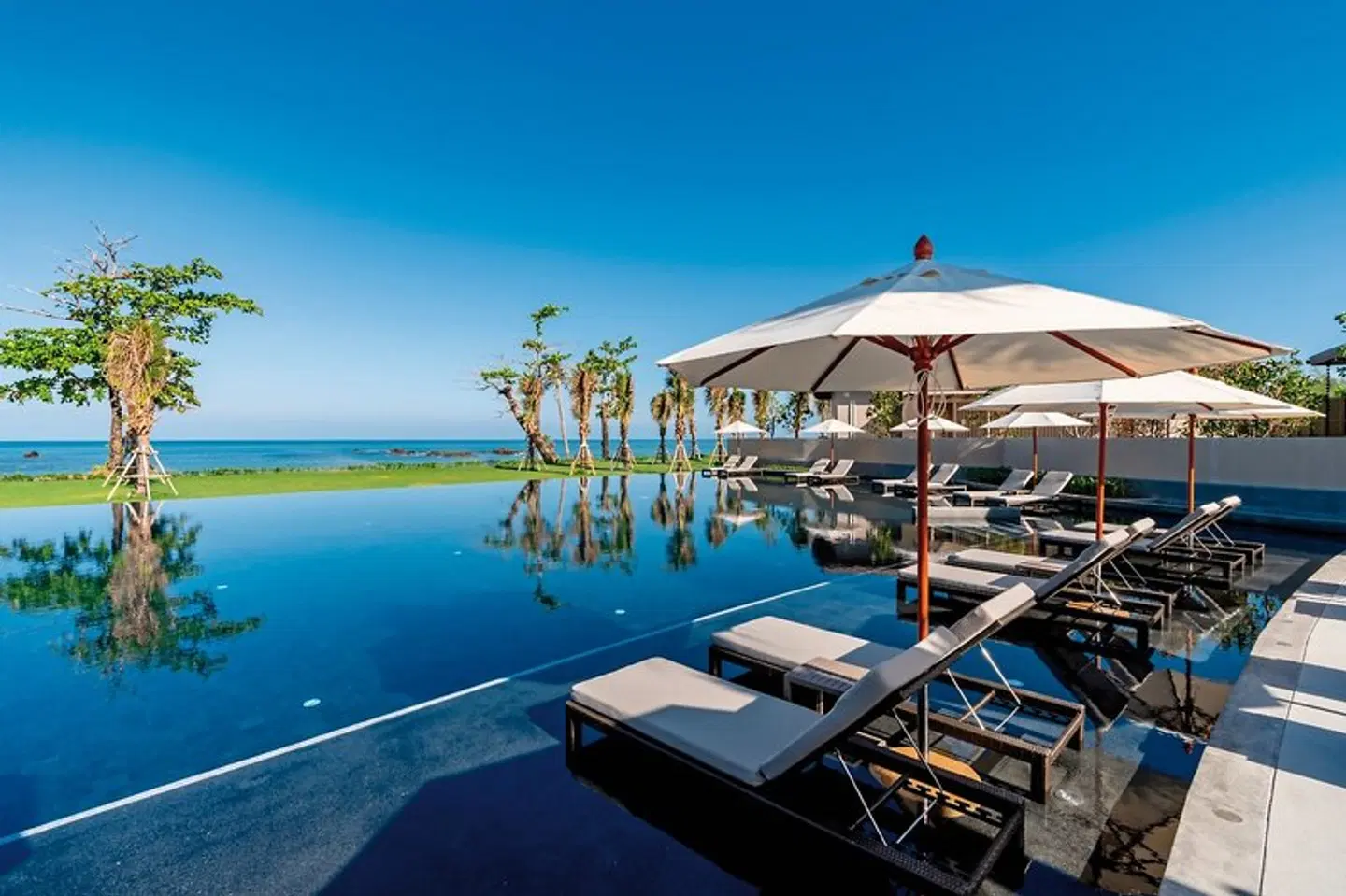 The Little Shore Khao Lak by Katathani OUTDOOR_POOL
