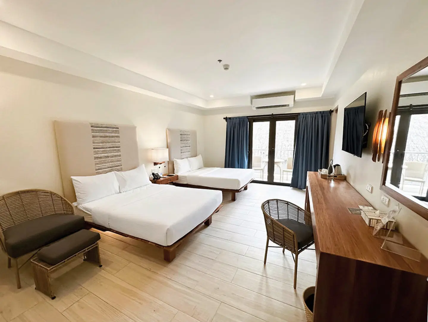 Bluewater Maribago Beach Resort ROOM_EXAMPLE