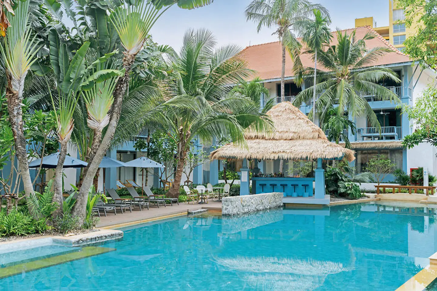 The Peri Hotel Hua Hin OUTDOOR_POOL