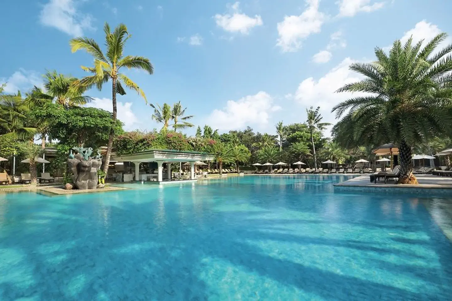 Padma Resort Legian OUTDOOR_POOL